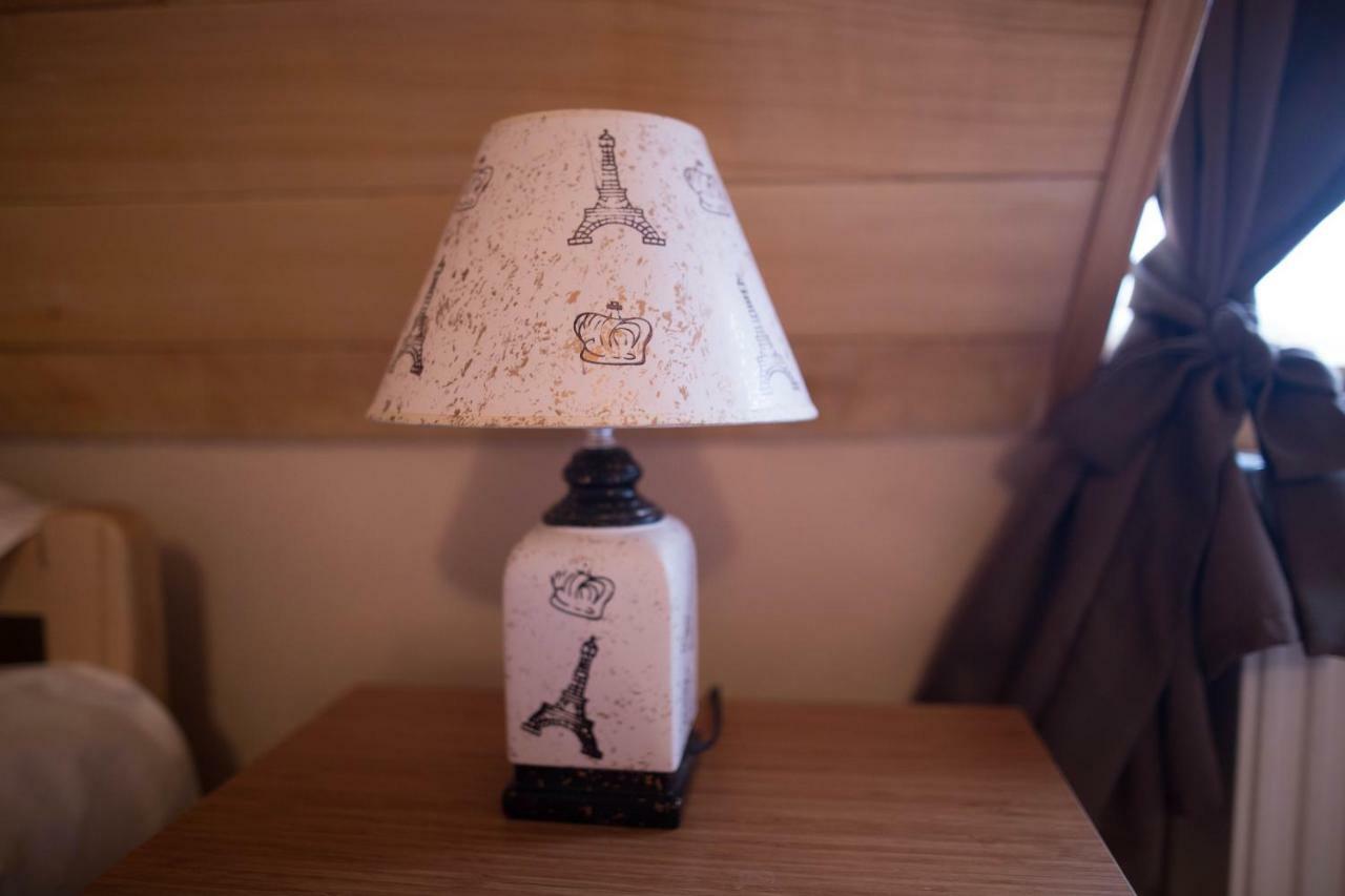 When In Tbilisi Hotel ภายนอก รูปภาพ